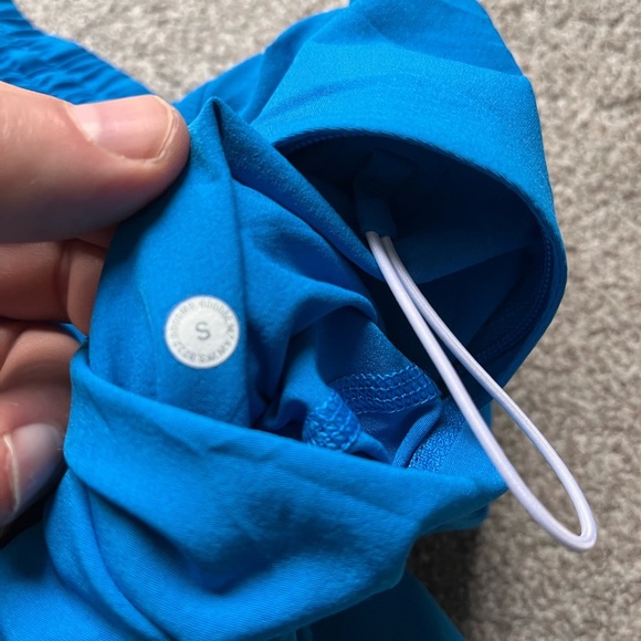 Mens Lululemon 7” Swim Trunks Size Small Lined - Picture 5 of 7